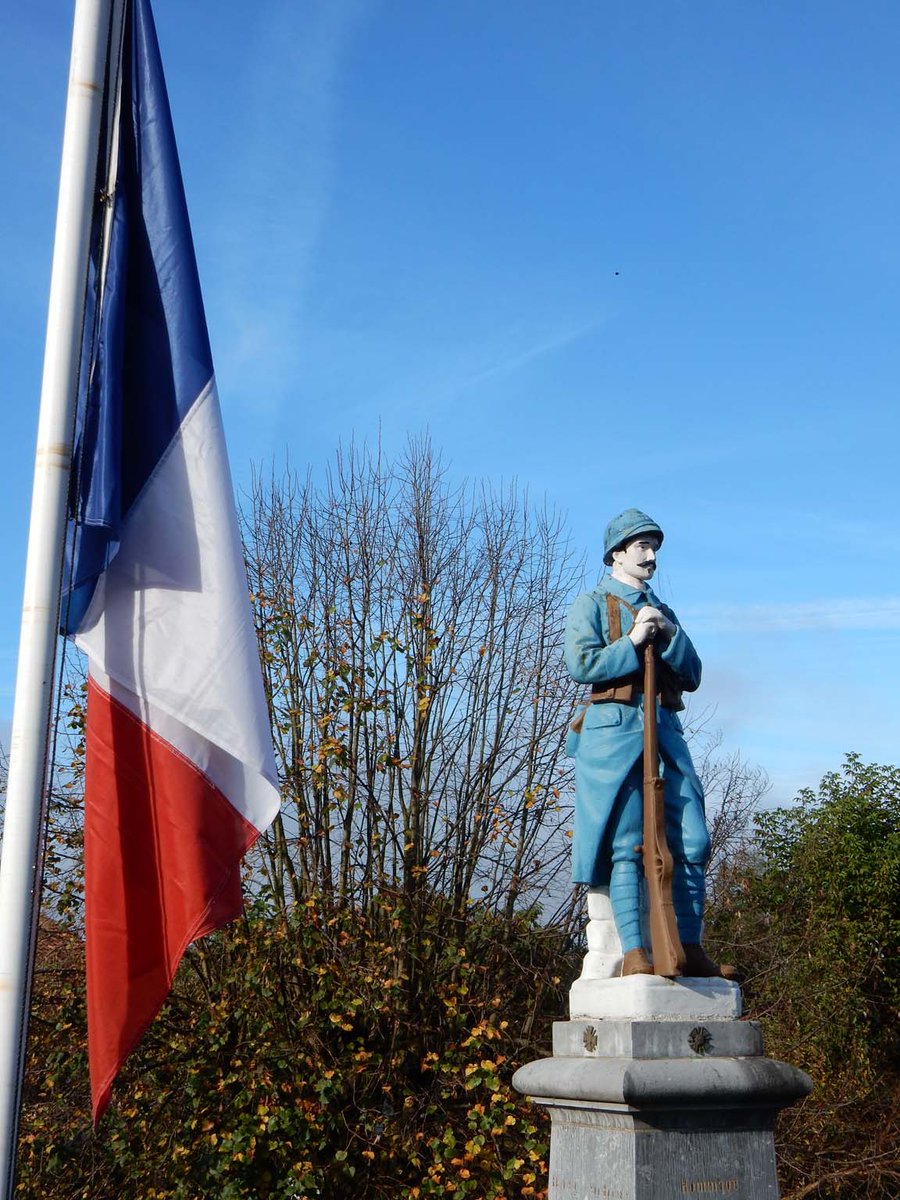 BiarnToustem's tweet photo. #LAGENDADUJOUR DE #BIARNTOUSTEM #LEDEUIX #EYSUS #ASASP #OLORON #1ONZENOVEMBRE #BÉARN #PYRÉNÉESATLANTIQUES - https://t.co/7vQkxq1ptw https://t.co/nYiPl4seRi