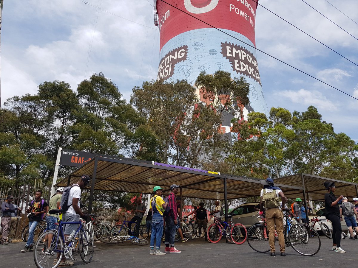 SowetoByBike's tweet photo. Another pit stop on our #Instaride  with @andilebhala and #istoremakers - the iconic #OrlandoTowers #IRideSoweto https://t.co/yzcxM6sNCI