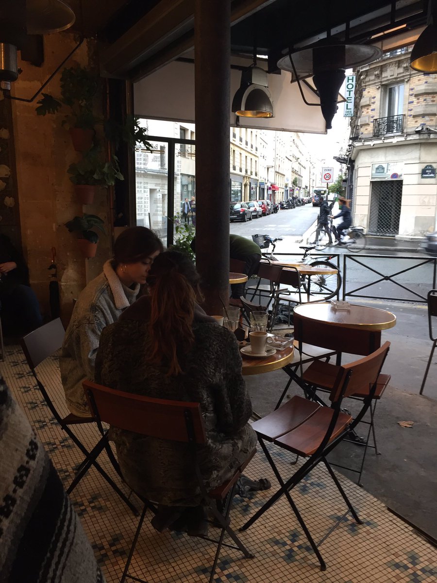 frenchmandarina's tweet photo. La Belle Époque #2yearsafter #donotforget 🙏🏻 https://t.co/9vXIN0bkCV