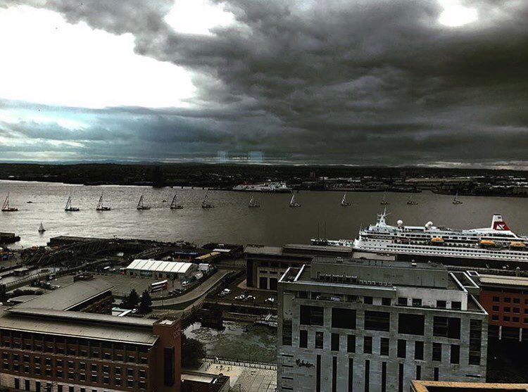 lensofliverpool's tweet photo. Clippers Across The Mersey
Pic by: @mattbiagetti 
#lensesofliverpool to be featured https://t.co/uEKWJvr0xX