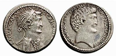IconArteblog's tweet photo. Vino🍷donne 👧 e politica😩 Che storia è questa? 😞 Eeehhh... chiedetelo a quel bel tipo di Marco Antonio!😎
#SanMartino #CoinAsTweet #pubnum
https://t.co/U12nvL2Dgo https://t.co/30NLalXCpS
