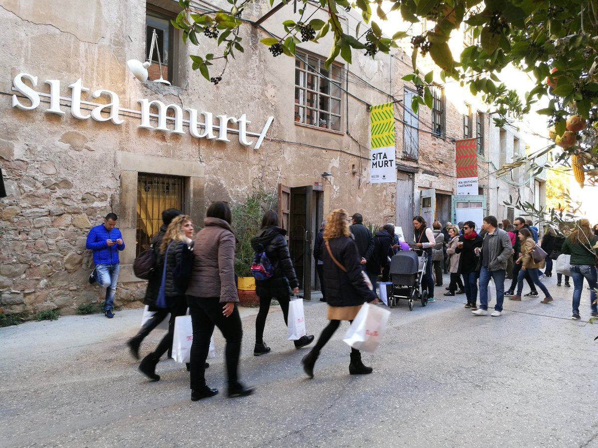 sita_murt's tweet photo. ¡Último día para visitar nuestra pop up store en #rec016! Encuéntranos en la calle del Rec de 10 a 21h #sitamurt @RECstores https://t.co/uOdLfi6cJJ