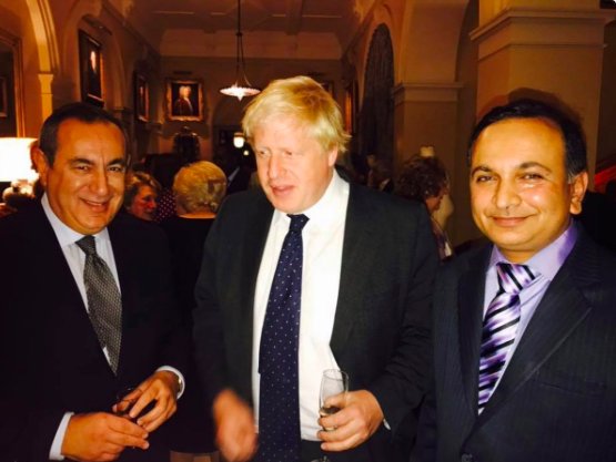 Photo emerges of Russian exoised as a spy with 'Good Friend' Boris Johnson DOVz8eMWkAAAuk7