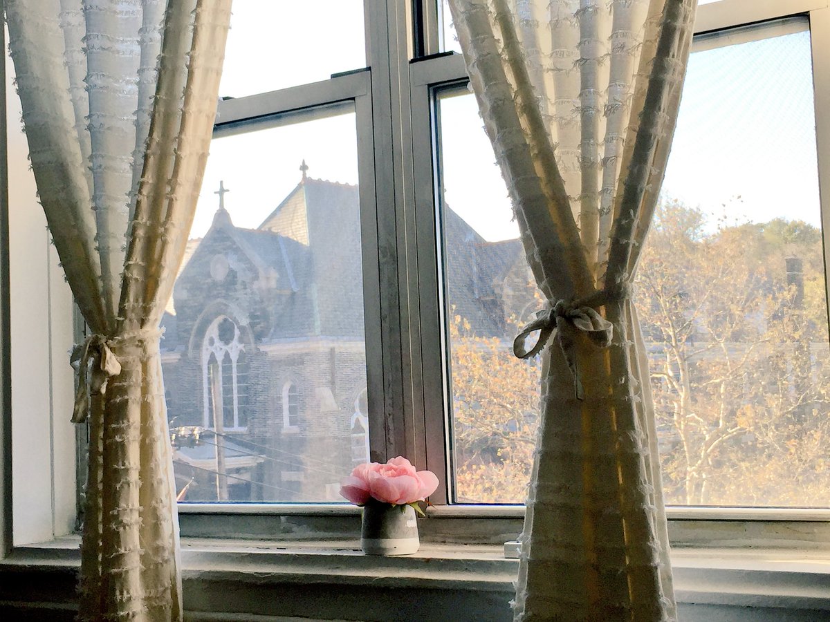 FreshIndep's tweet photo. When you wake up in #StatenIsland to church bells chiming outside your bedroom window - you know it’s going to be a beautiful day. ☀️
#ontheroad #itswinterhere #selfless #timetoremember #lestweforget https://t.co/jVkH8P0q0v
