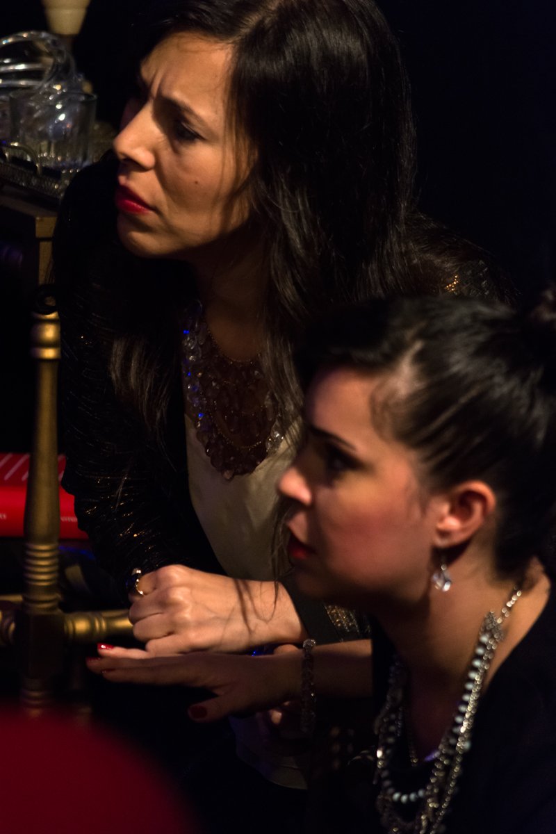 mundoescena's tweet photo. Un comisario, una abogada y una jueza se reúnen. Lo que parecía una simple reunión se transforma en la peor expresión de las miserias humanas.
#HOYFUNCION #Teatroindependiente #Boedo Muñiz 1288 19:30hs
Dramaturgia e interpretación @LBoyrie 🎭 https://t.co/UvlZNPosQ6