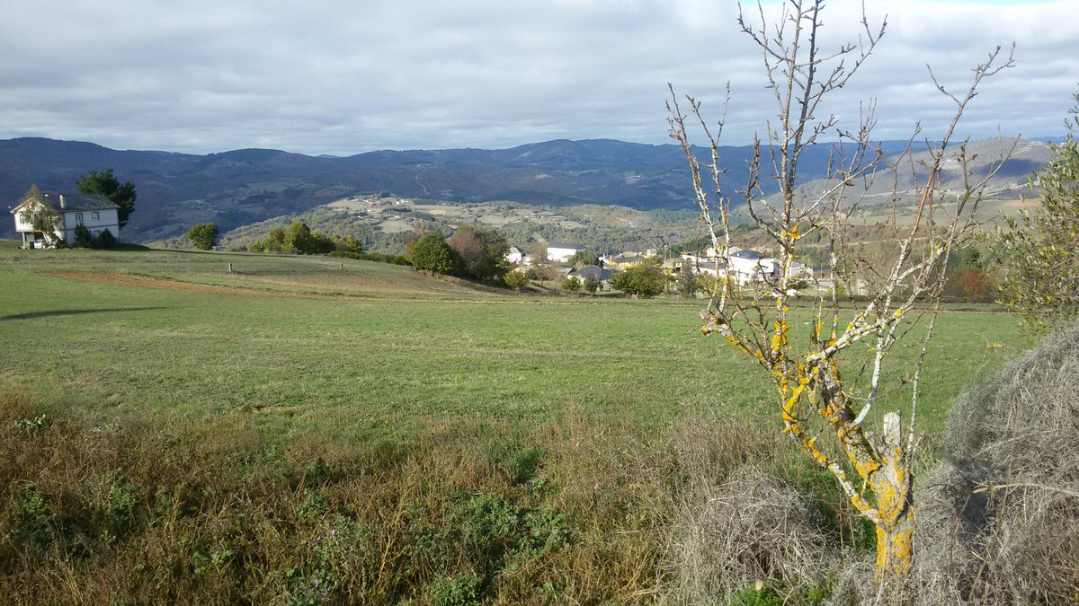 tiruleque's tweet photo. Xa chegamos aos Ancares das terras de Cervantes. Marabilla !!! Proba feita e todo listo para a acción !!! LUMES NUNCA MÁIS !!! https://t.co/j0gwMp4pWb