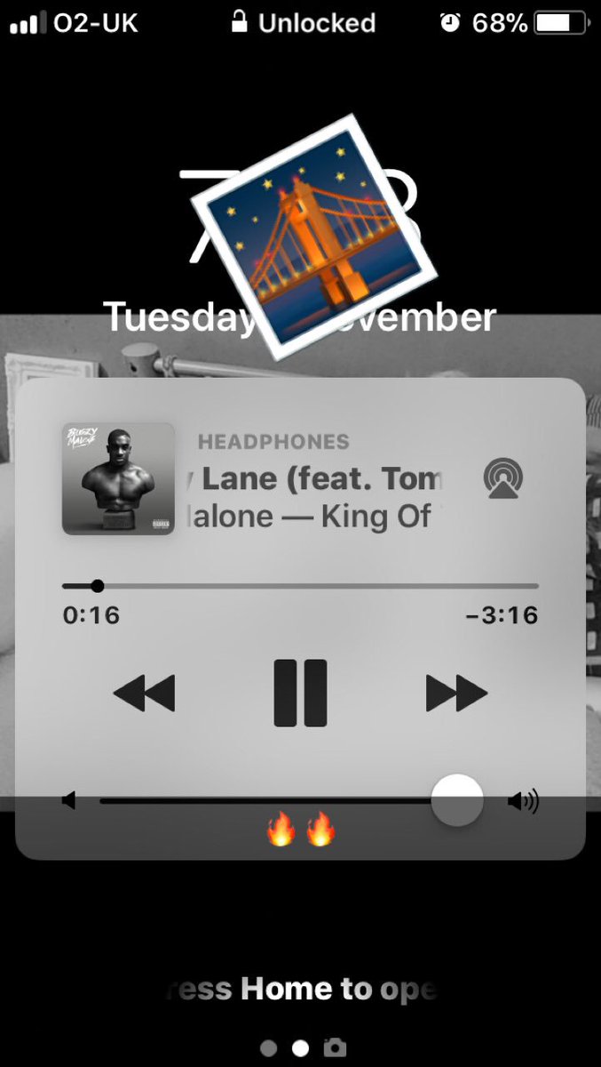 Jake_Marshy's tweet photo. @TheBugzyMalone on repeat all day everyday! Doing bits out there g! 🙏🏻🎤🎶 https://t.co/EEfmZB0IiC