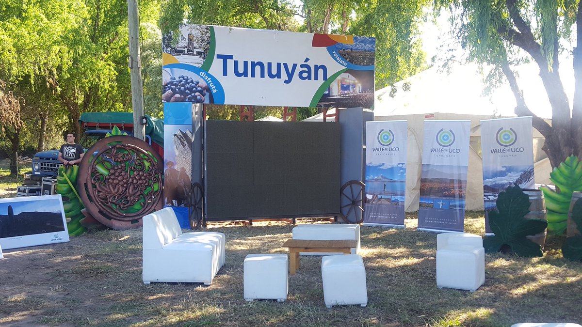 MartinAveiro's tweet photo. #Tunuyán presente en la 23° edición de la Evaluación de Vinos del Valle de Uco #UcoVin #VivíTunuyán https://t.co/8HpEhMXDDe