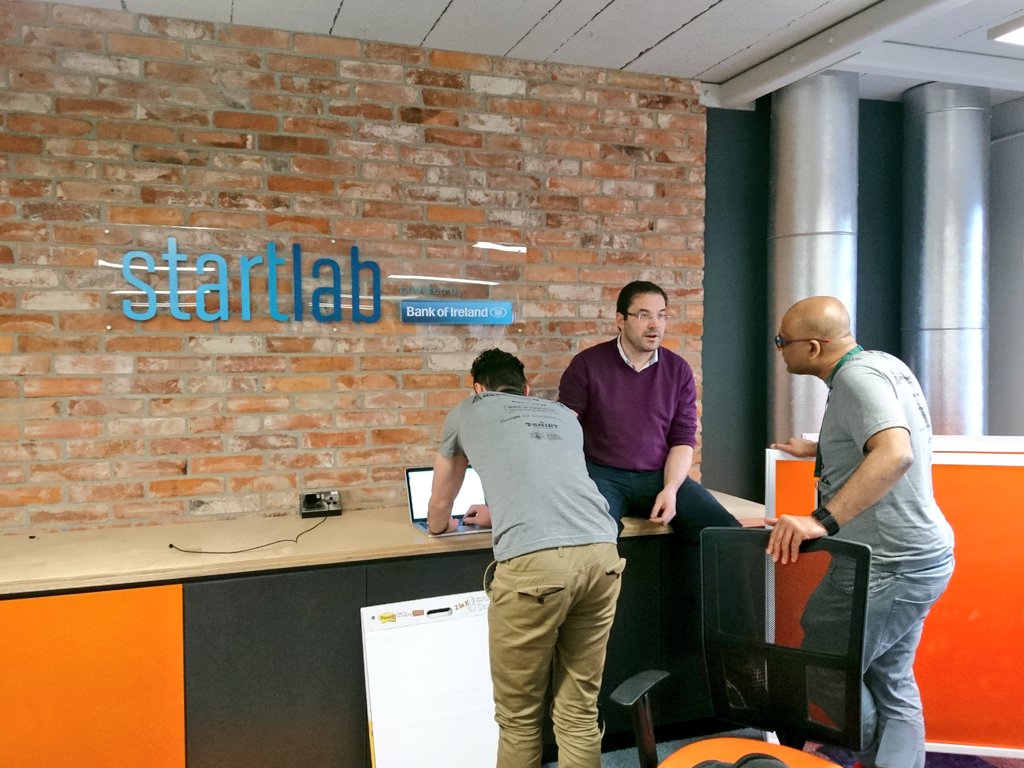 SWDub's tweet image. Knowledge being disseminated in the room right now by our awesome mentors. #SWDubFintech #fintech #startups #TSWG2017 #SWDub