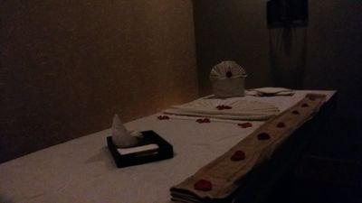 UdeelsHyderabad's tweet photo. Now ₹2,100/- Was ₹3,750/- | Discount on spa services | #Isaspa | #BeautyPersonalCare | #JubileeHills | #Hyderabad
https://t.co/S1GluT2Bio https://t.co/NKacEcvjG2