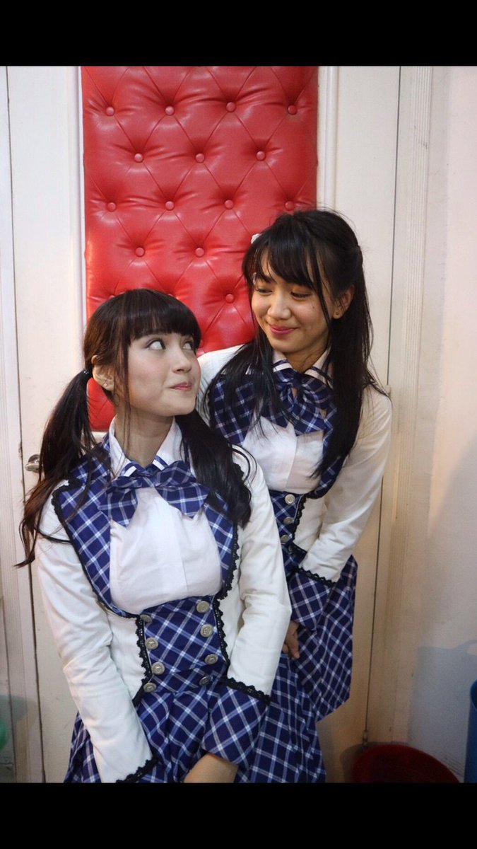 shanju's tweet photo. Happy birthday si 12 thn tapi udah 18 thn😘 setelah 6x akhirnya ngerayainnya ga bareng lagi yaaa, loveyou @nblh_ayu https://t.co/E3FVQBr9Hn