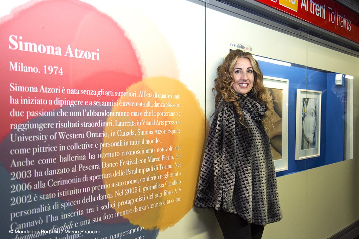 AbilityArt's tweet photo. Grande successo e tante emozioni all'inaugurazione di “AbilityArt. La forza della differenza”, la #mostra in corso a #Milano fino al 20/11. Qui alcuni scatti dell’evento che ha avuto come protagonisti i nostri straordinari #pittori.  https://t.co/QJ5wb2DZ8J #AbilityArt #Ability60 https://t.co/F6gVBoTG6g