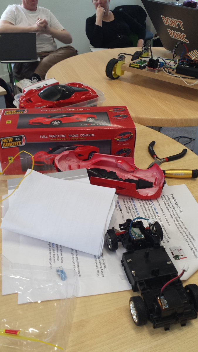 _conorgalvin's tweet photo. @SchoolofEdUCD @UCDCompSci Break to Make... scavenging for the kit to build the Pi Rover. #PDES_CT https://t.co/X118cAO8iS