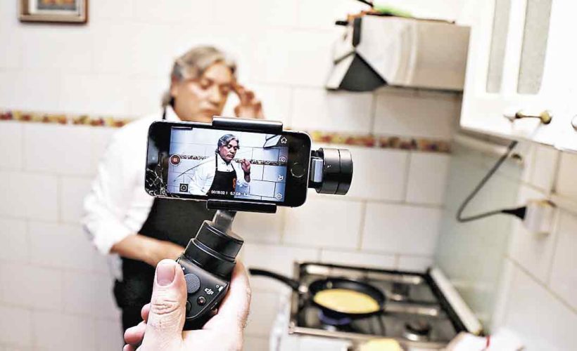 latercera's tweet photo. Tendencias | La cocina de Navarro 🍴👨‍🍳 https://t.co/NdzUMzUCgL https://t.co/8f35Sm3KNo