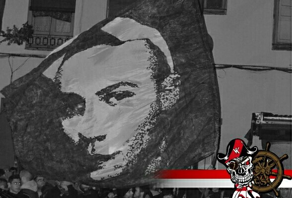 bukaneros92's tweet photo. Por tu vida y tu memoria, seguimos y seguiremos luchando. Ni olvido ni perdón. ¡Carlos vive! https://t.co/LWcqpesRyU