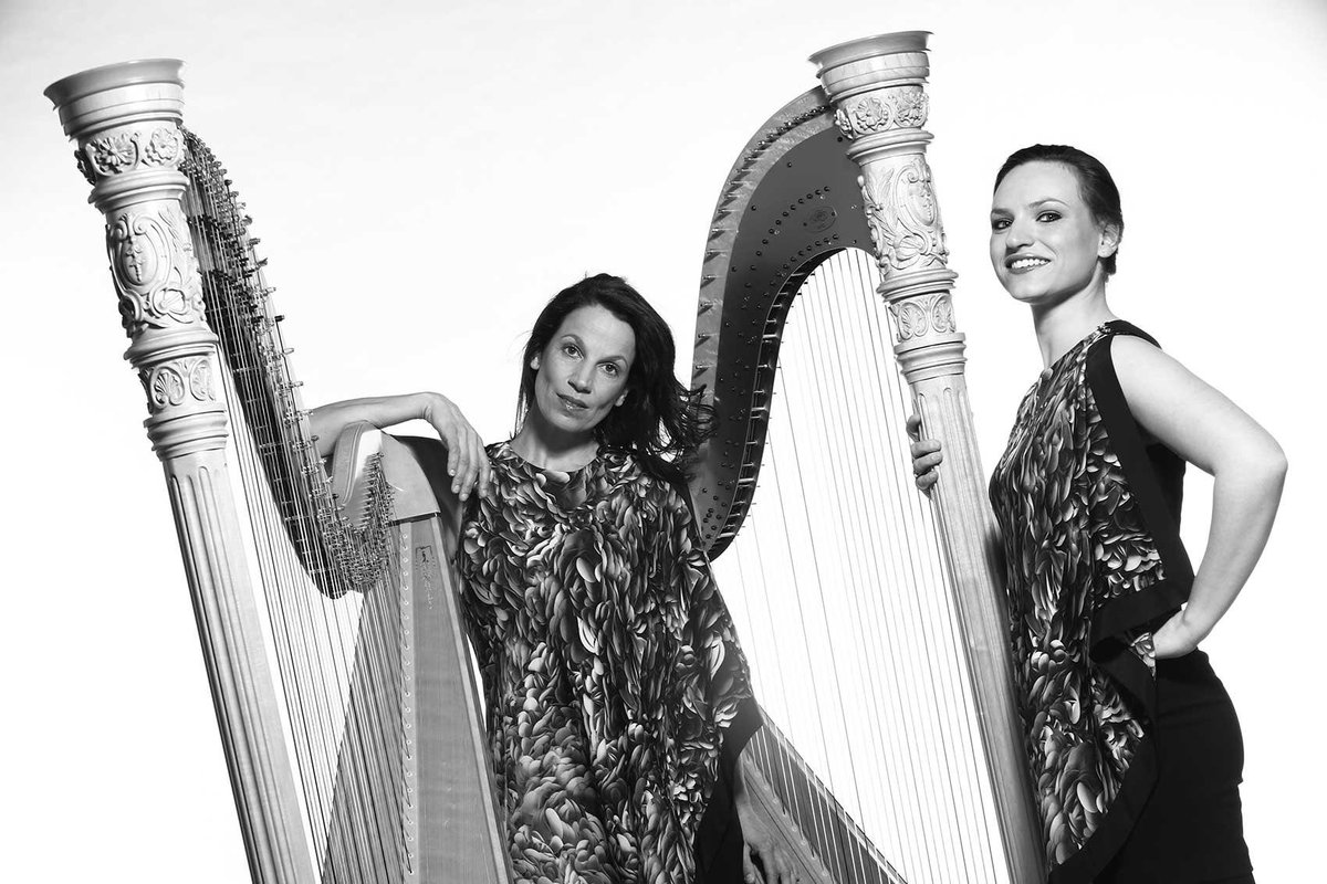 Zondag 12 november DuoDyade met schitterende, oorstrelende harpmuziek.Oud-katholieke kerkje, Oosteinderweg in Aalsmeer. Aanvang 15.30 uur.