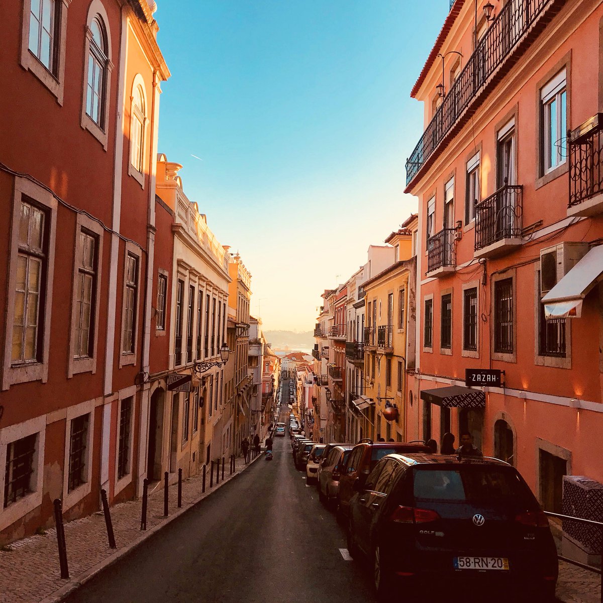 AnastasiaAshley's tweet photo. Beautiful streets of Lisbon 😻 https://t.co/vdSE8isNVe