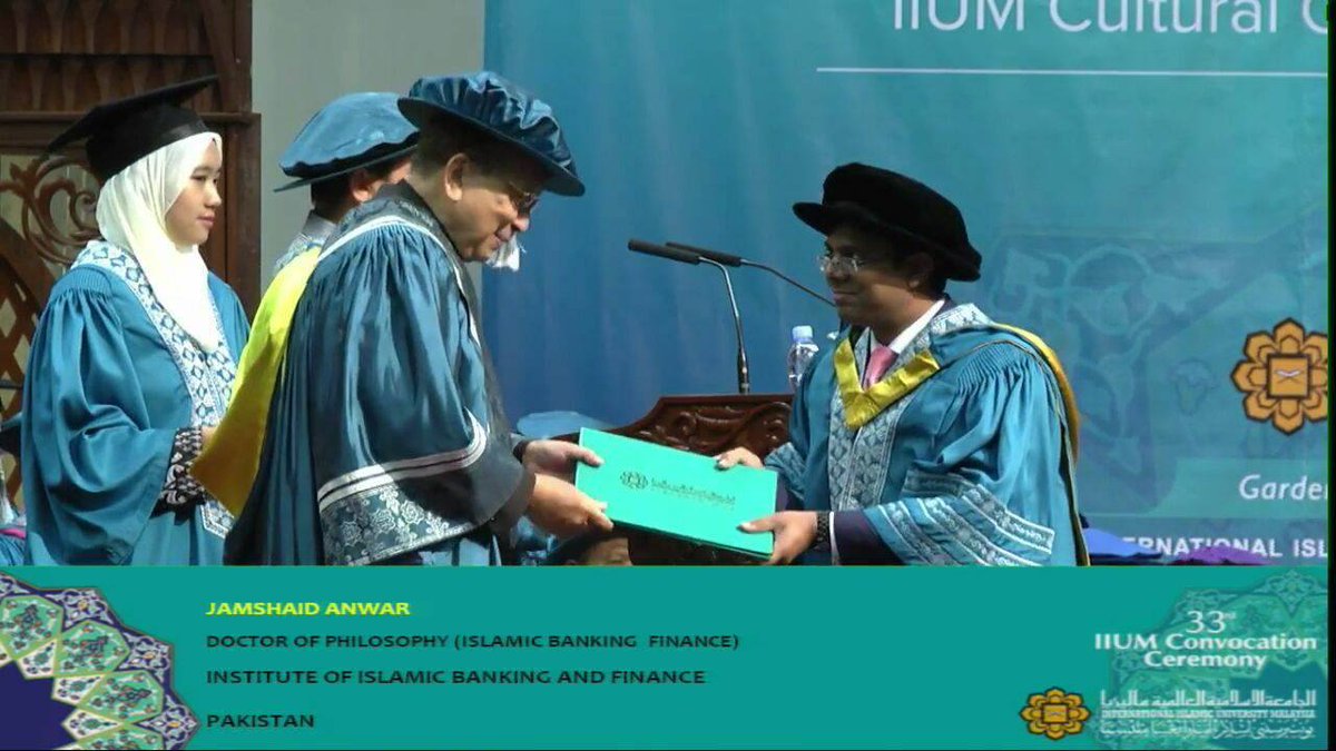 Jachattha's tweet photo. Alhamdullillah, all praise be to Allah SWT. The dream of magnus opus (latin: Big work) has come true finally today on 11.11.2017 bringing a lot of excitement and challenges. This will be an important day of my life. Formally conferred the Ph.D today. #33rdIIUMConvocation. https://t.co/fHk6MTLiRv