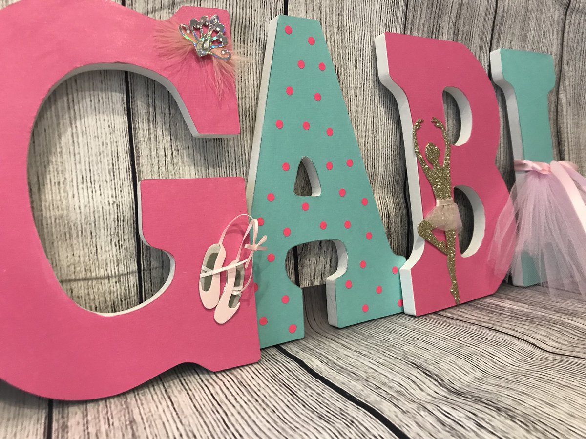 woodsidecraftco's tweet photo. Handmade custom and personalized letters to match your decor! https://t.co/54gV5vQY4j #nursery #nurseryletters #babyroom #boyroom #girlroom #gettingreadyforbaby #custom #handmade #personalized #homedecor #roomdecor #icandothat https://t.co/vBcwCQYfL0