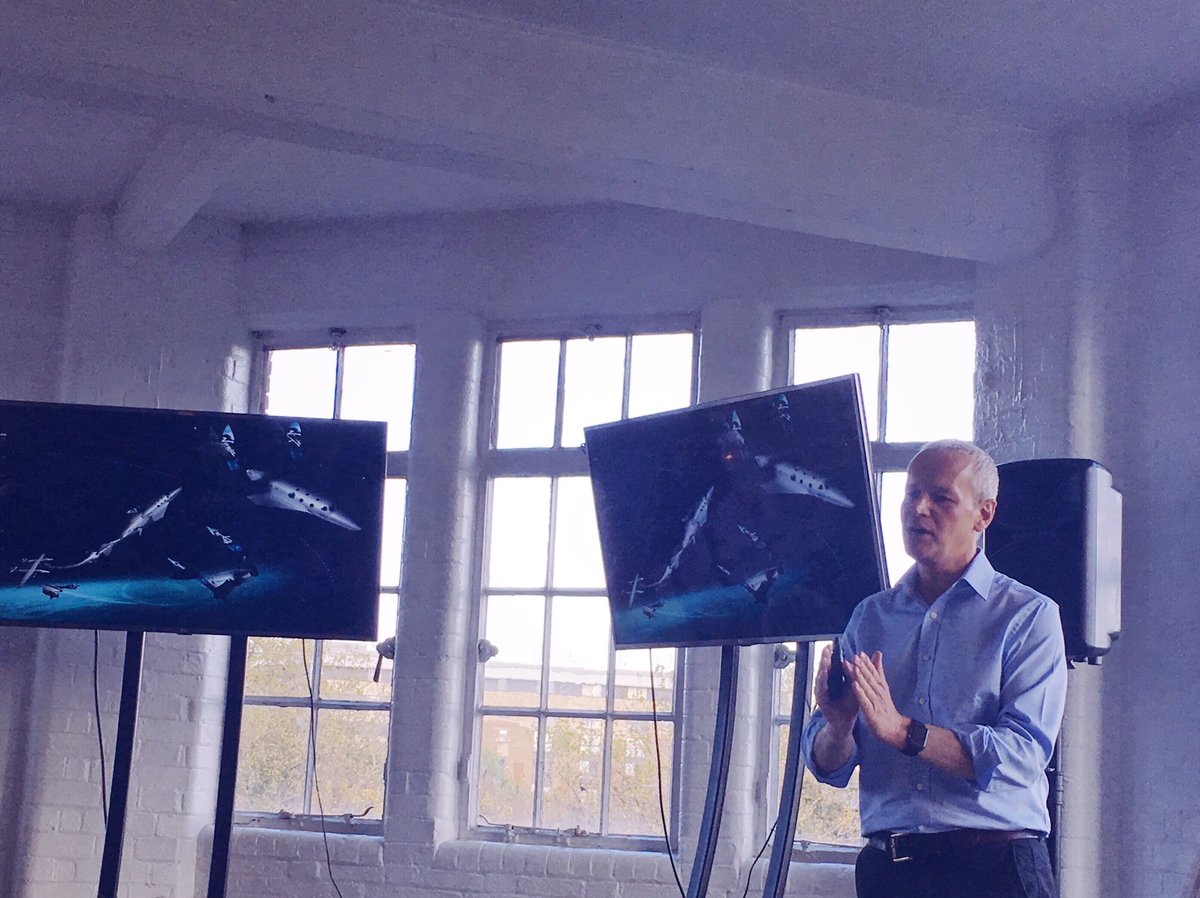 ashikachauhan's tweet photo. If I get knocked down will I get up again? What should smoked salmon actually taste like? Could I be an astronaught? You can learn something from everyone. Thanks to everyone I've met over the last couple of days, it's been amazing! #cslondon @CreativeSocial https://t.co/HPSkLQ8ofg
