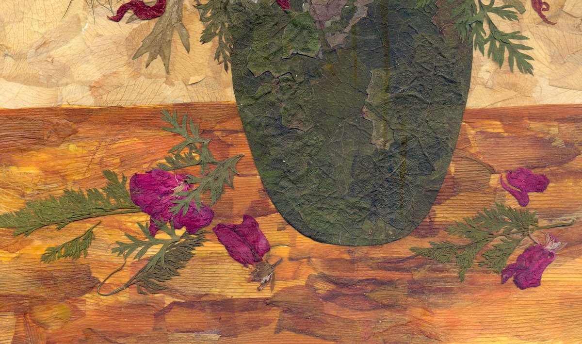 Dried daylily, dahlia, buzulnik, petals of a yellow rose, carrot leaves and others plants, natural wooden frame etsy.me/2ySqHAS #pressedflowers #driedflowers #driedleaves #herbarium