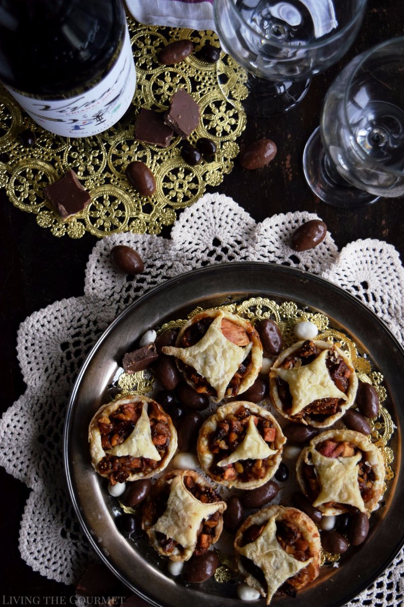theconcierge_bg's tweet photo. {AD} New on #LTG: Mincemeat Tartlets served alongside @VivancoWines: https://t.co/XelZCXQRoP (MSG 4 21+) #foodporn by #ItsFreeAtLast https://t.co/t1kX0D90qS