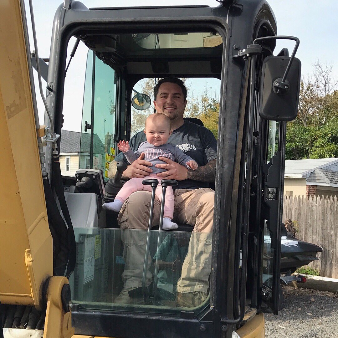 BasementsLoveUs's tweet photo. The Boss Lady 🚧👶🏼 #basementsloveus #mold #basementwaterproofing #structuralrepair #moldremediation #pa #nj #de https://t.co/xX0BCmgrJs