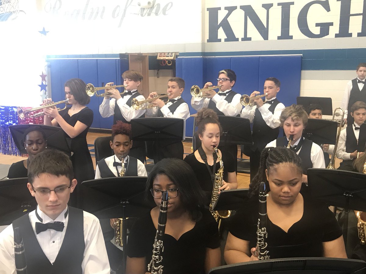 arnallband's tweet photo. Our trumpet players welcome our Veteran’s with an opening fanfare. 
#amsveteransday
@ArnallKnights https://t.co/vBVqfuv6UK