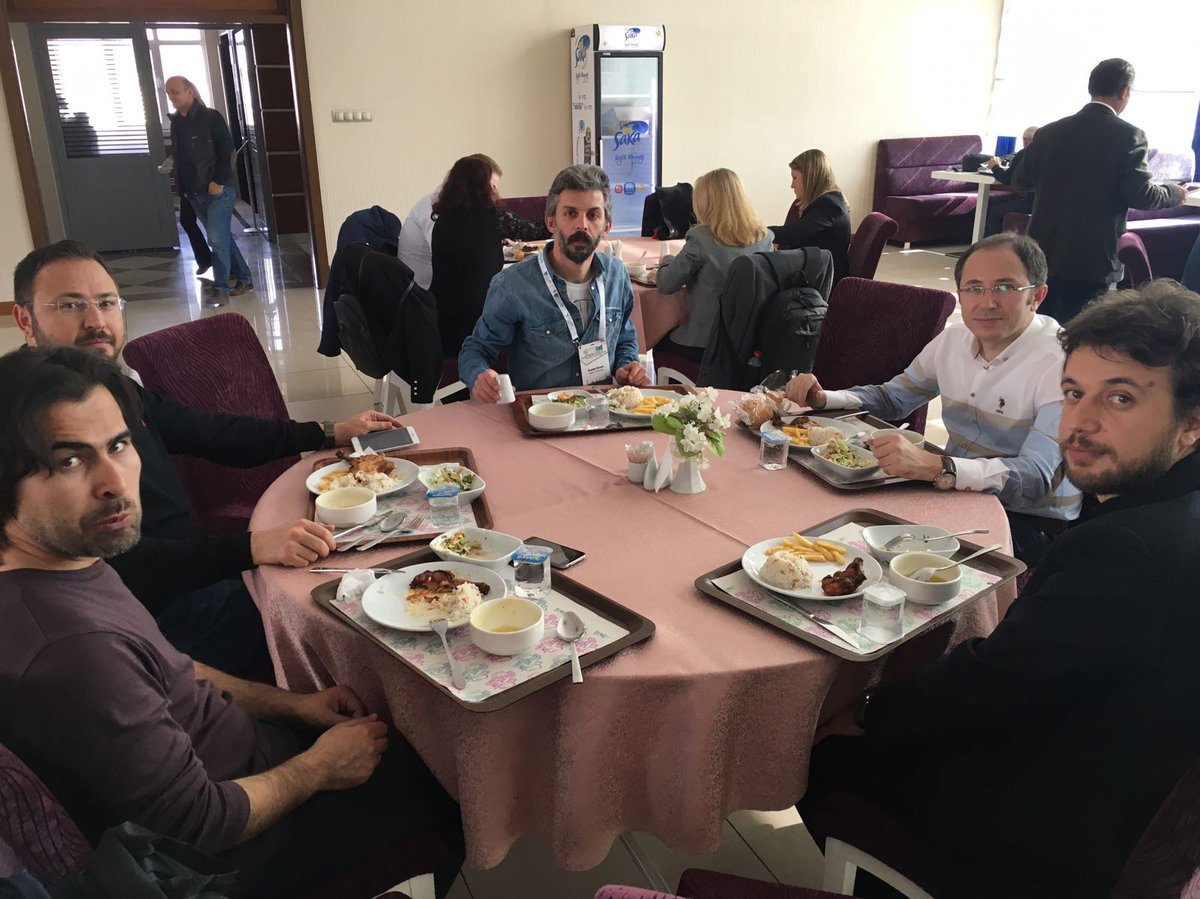 pesaarastirma's tweet photo. ICPESS 2017 Ankara
Öğle arası ve öğle yemeği. #ICPESS https://t.co/7f6WPuztXF