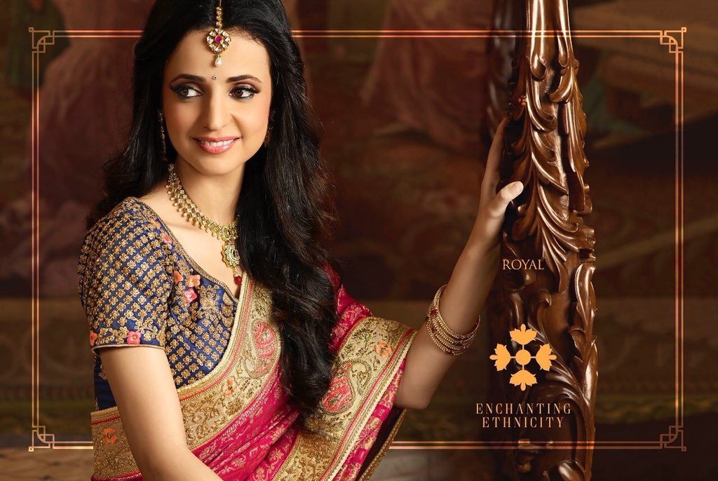 AshikaPariyar's tweet photo. @tccandler I vote for #SanayaIrani #100MostBeautifulFaces2017 #tccandler #face2017 https://t.co/ZLLFAQ0qFU