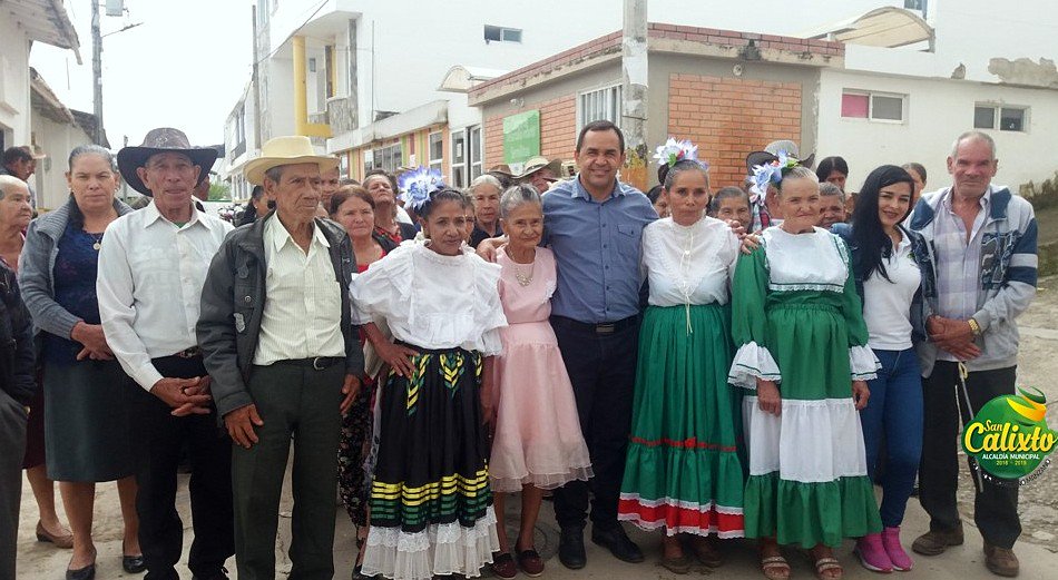 sancalixtonds's tweet photo. Celebramos a nuestras abuelitas y abuelitos de San Calixto, el Dia del #Adultomayor https://t.co/jZxvK67V9T