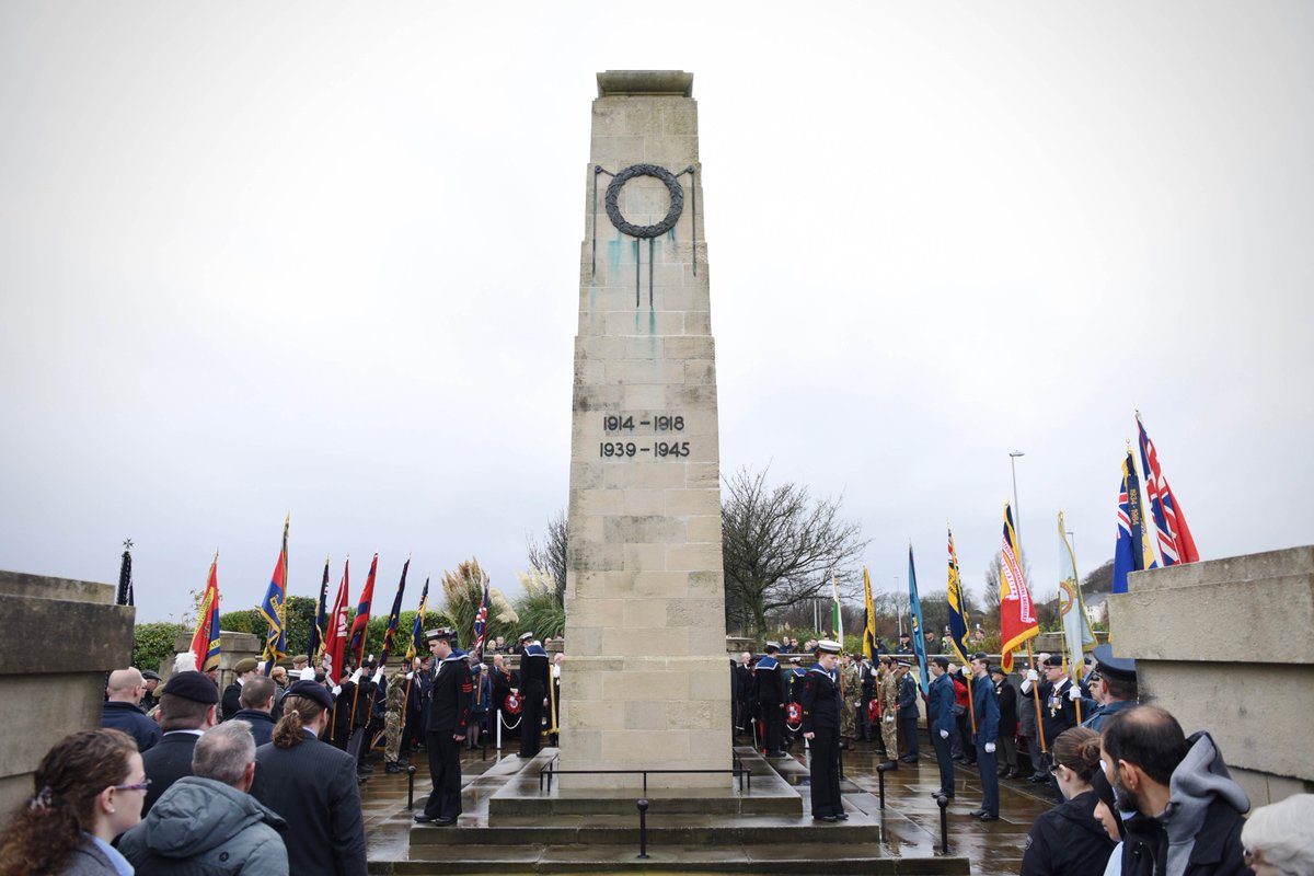 RMonREM's tweet photo. @108FdSqn #SwanseaSappers #ArmisticeDay Service of Remembrance at Swansea Cenotaph #8XRemembers #RethinkRemembrance @PoppyLegion @SwanseaOnline10 @WalesOnline @BBCWales https://t.co/rgS2RNp57U