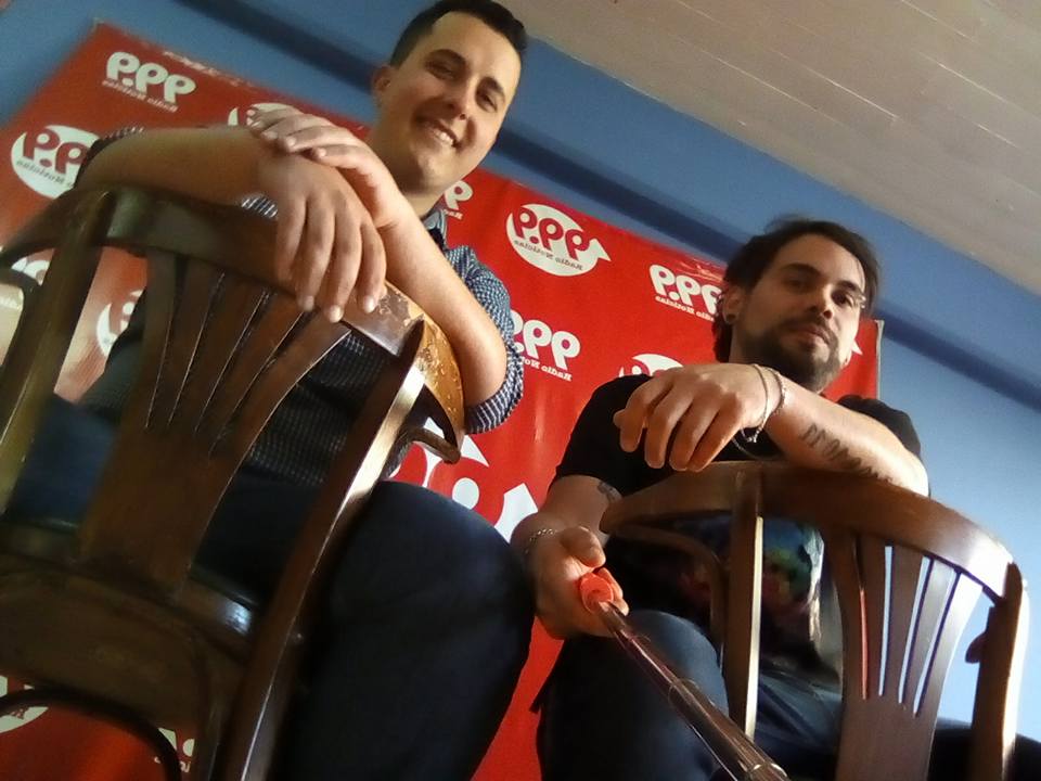 RadioNoticiasTT's tweet photo. Ya se viene #RNWeekend a #La99 a resumir la semana de noticias y etc. Seguí a Diego y Emiliano en nuestro clásico de los sábados 📻 www,https://t.co/HDVqTBhpLO 👏 https://t.co/cw2CUYRbnH