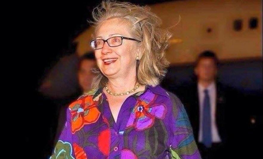 @SkeptiCatz <a href="/kim/">Kim</a> <a href="/JohnLeFevre/">John LeFevre</a> <a href="/DonaldJTrumpJr/">Donald Trump Jr.</a> why does Hillary dress like an oven mitt? Eww is right