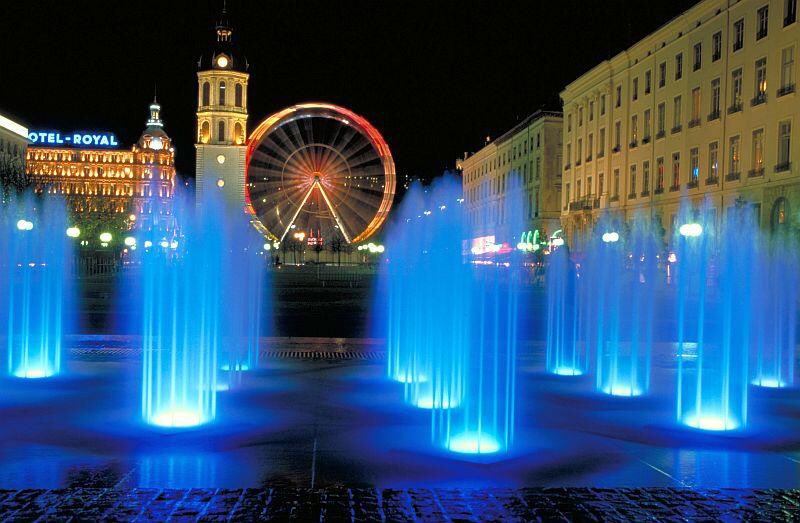 Lione Fountains ❤️<a href="/azimutours/">Azimut Tour Operator & DMC</a> <a href="/auvergnerhalpes/">Auvergne-Rhône-Alpes</a> <a href="/airfrance/">Air France</a> <a href="/Cannes_Lions/">LIONS | The Home of Creativity</a> <a href="/AttractiviteFr/">Attr.FranceTourisme</a> <a href="/FranceTourisme_/">France Tourisme</a> <a href="/AirFranceFR/">Air France FR</a>
