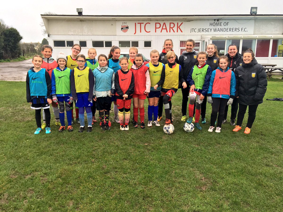 JerseyFA's tweet photo. FAGFM| @JerseyWanderers Girls celebrated Girls Football Month with matches and a session involving 15 players and 5 female coaches!

#GirlsFootballWeek https://t.co/nuh2V4EifW
