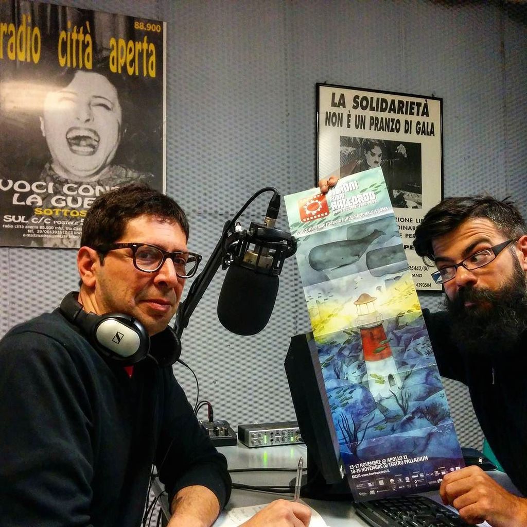 omdcinema's tweet photo. A #omdCinema si parla di #VisioniFuoriRaccordo con #FabioMancini e il barbuto #ClaudioGentile 🙂🎬
.
.
.
#RadioCittA… https://t.co/8fGYfYtOCo https://t.co/6xXOE4B1F1