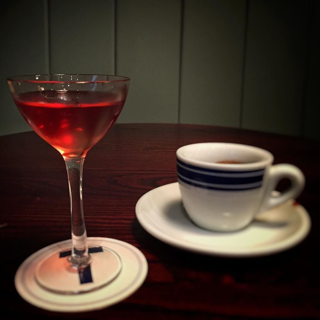 cocktaillovers's tweet photo. Negroni + Espresso = #breakfastofchampions @terminisoho #tcl #thecocktaillovers #cocktails #bartermini #tcldesire https://t.co/iyY3W0oys9