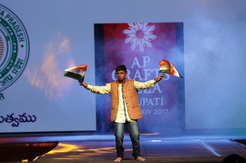 APCraftsMela's tweet photo. Day 2 Stunning Performances at @APCraftsMela in #Tirupati by Singer #Mano and Padutha Theeyaga Singers @Tourism_AP #APCraftsMela https://t.co/dVXyrio4KF