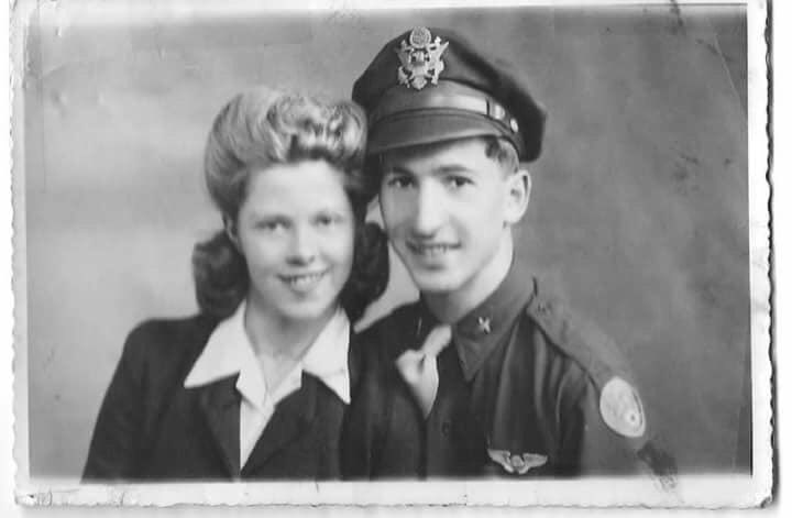 lauraewolf's tweet photo. Thanks to all of the veterans who have served 🇺🇸🇺🇸🇺🇸(including my grandparents- Ruth and Bob Wolf, Army Captain and Army Cadet Nurse and Nick Eny, Naval Air Captain) https://t.co/S4NLcIAWLv