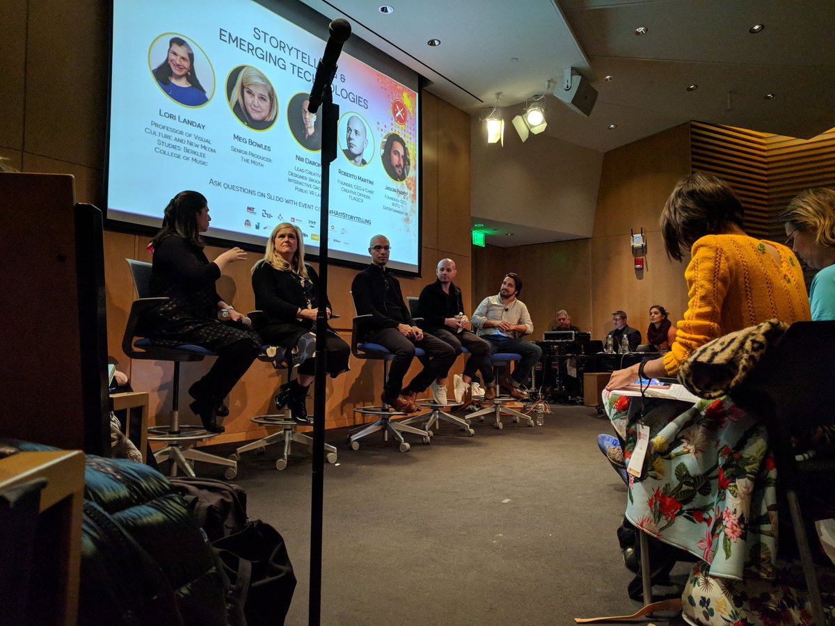 Nerdwiththehat's tweet image. What makes a good story? @ Storytelling &amp;amp; Emerging Technologies #hackingarts2017