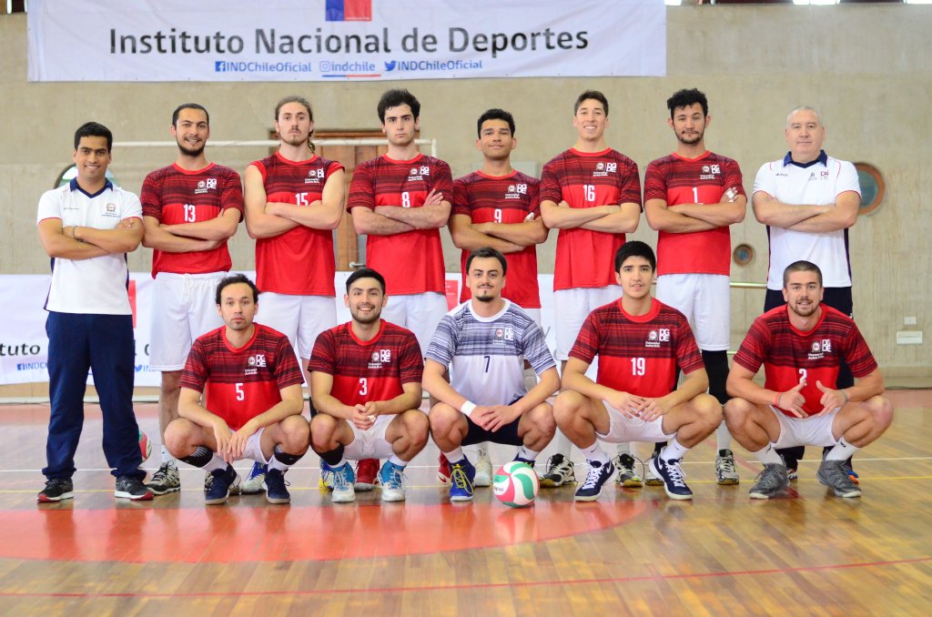 INDChileOficial's tweet photo. PARTIDAZO 📺/ En vivo https://t.co/P4jR12oo2Y la final del vóleibol masculino entre U. Católica de la Santísima Concepción y UNAB #LDES2017 🏐 https://t.co/XUj0V3D4ZV