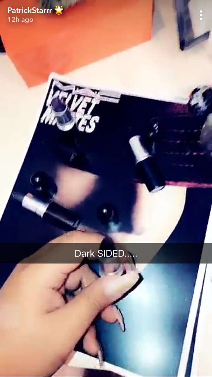 evalpz17's tweet photo. #unboxTAYTAY @patrickstarrr 
Help me have the greatest birthday ever please???? https://t.co/RJkmRpZwMW