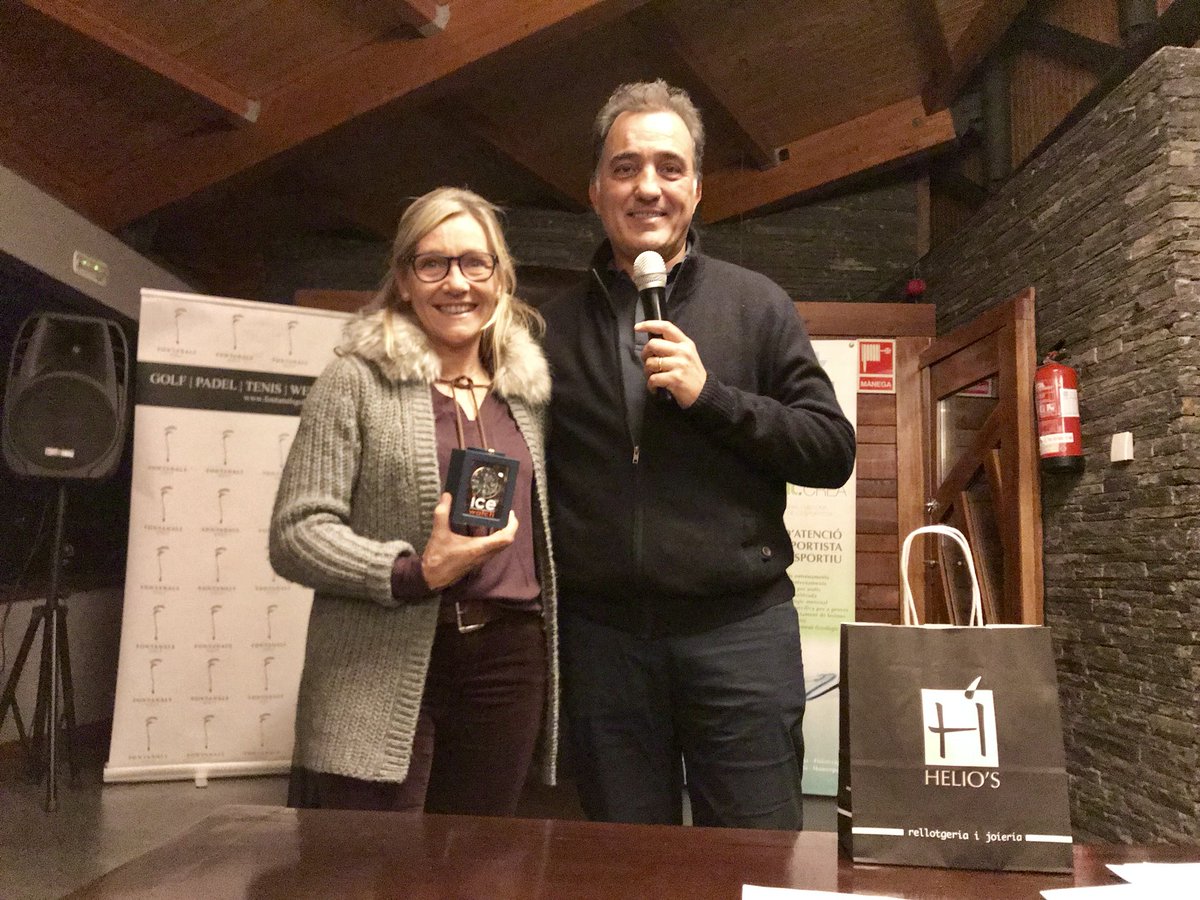 Hoy damos por finalizada la temporada 2017. Gran torneo de Navidad patrocinado por <a href="/Helios_Joieria/">Helio's Puigcerdà</a> ¡Nos vemos el próximo año con nuevos torneos de lo más interesantes! 👌
#fontanalsgolfclub #golfcatalunya #golf