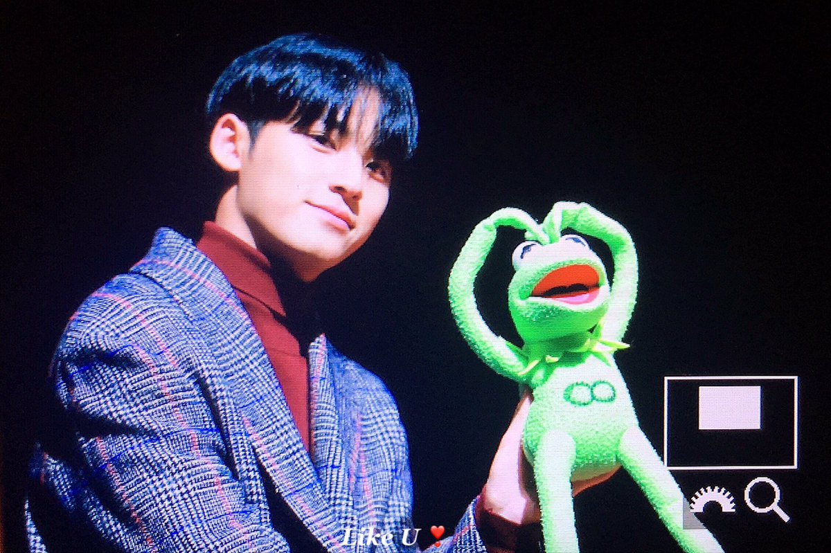 Likeu_mg's tweet photo. 명호야😭아프지말고 빨리 나았으면 좋겠따💪🏻💪🏻💪🏻💪🏻 https://t.co/ebIkwxSt16