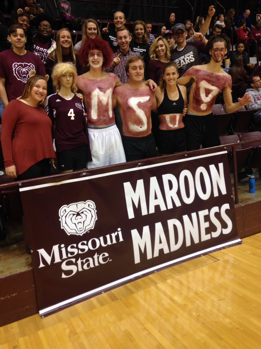 MaroonMadness's tweet photo. Sold out arena here at HSC. Bears up 2 sets to 0. What an electric atmosphere! #BearNation #7thWoman https://t.co/wmF2B5Bj6B