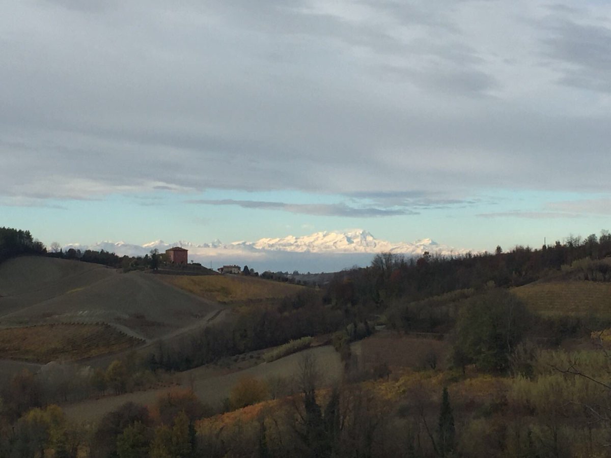 villarocco11's tweet image. Monte Cervino today #Piemonte #OzzanoMonferrato #beautiful