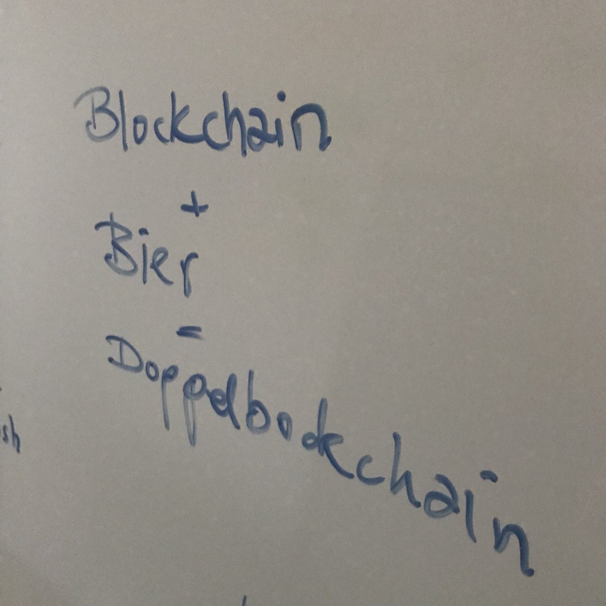 serioeseGmbH's tweet photo. Unsere Beiträge für den nächsten digitalen Führer Preis #nextdigitalleader https://t.co/3noTIG9zgi