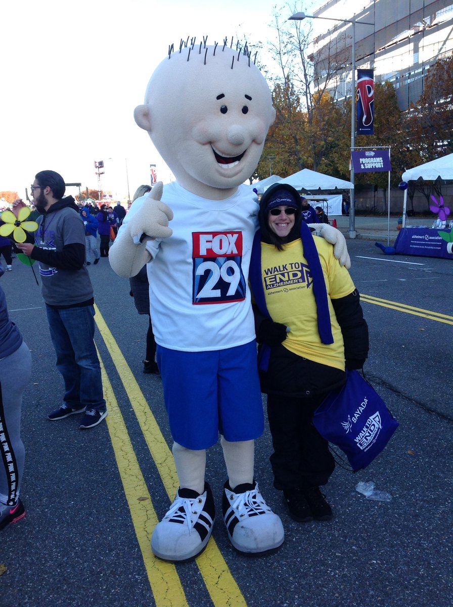 FOX29philly's tweet photo. Bus Stop Buddy is having a ball at the Walk to End Alzheimer's event here at Citizens Bank Park. #walk2EndzAlz #EndAlz #AADVC https://t.co/CBXQeUfA3W