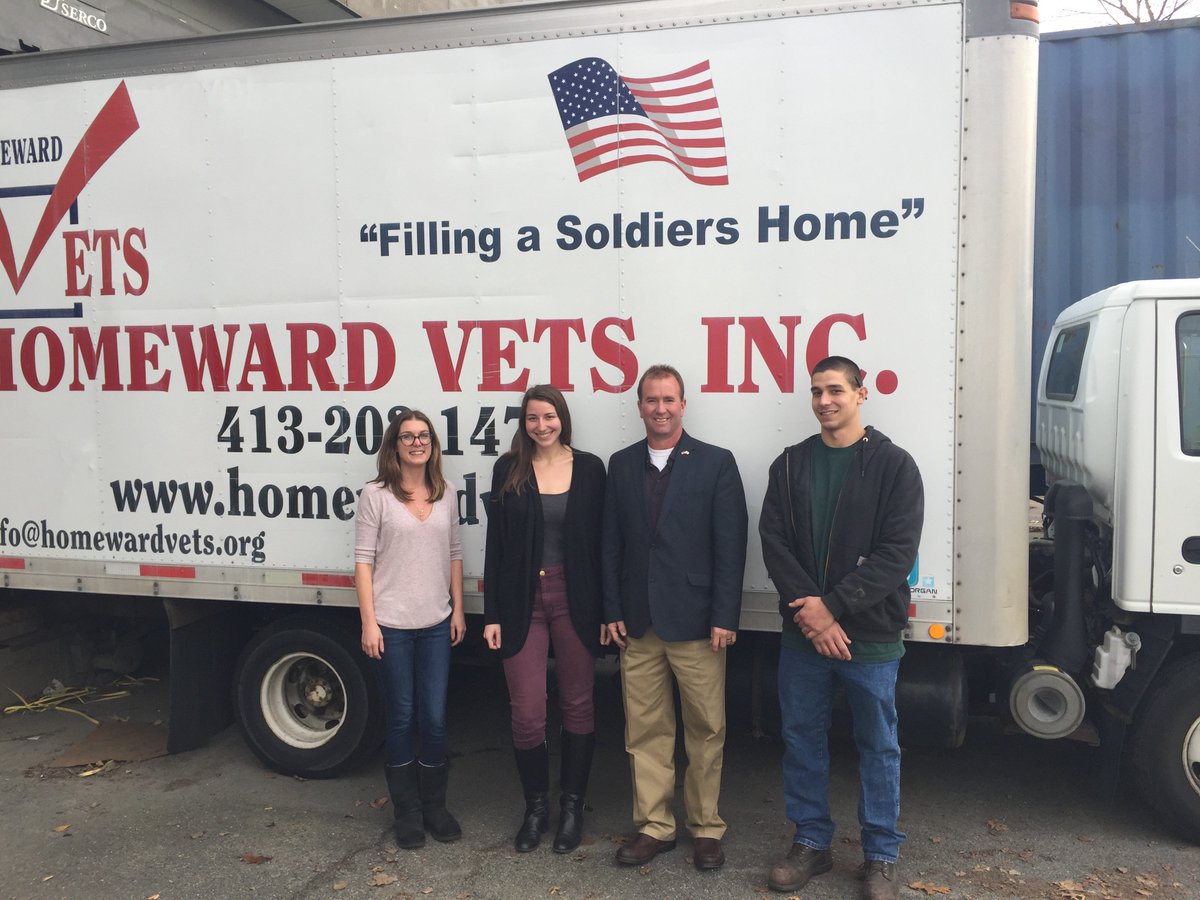 afi_furnishings's tweet photo. We were grateful to work w/@HomewardVets &amp; @DaveFelty for #VeteransDay! This nonprofit helps formerly homeless vets furnish their new homes https://t.co/tmXapVpEqd